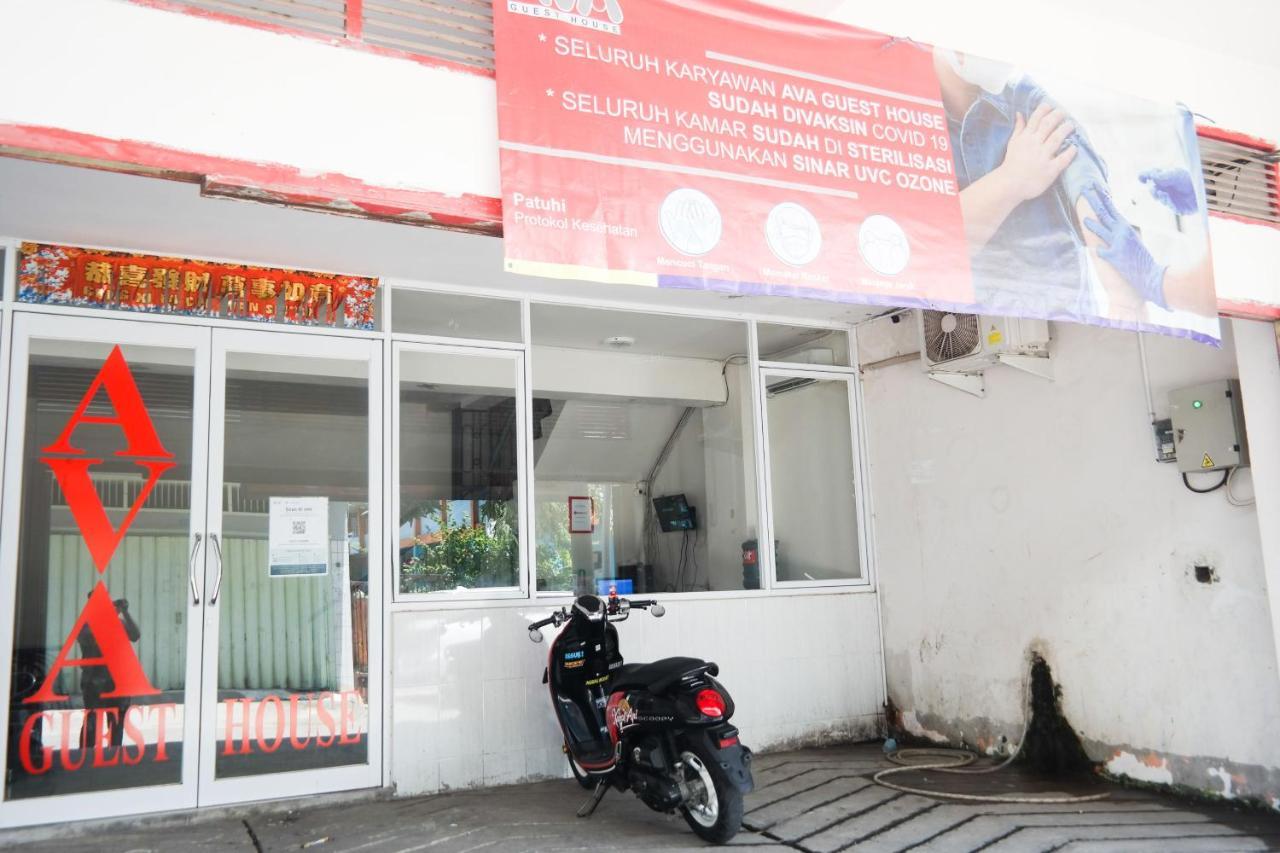 RedDoorz At Losari Area 3 Makassar Exterior foto